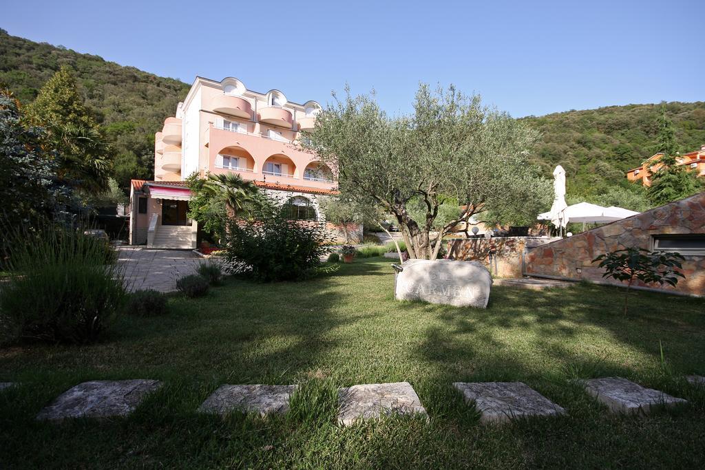 Hotel Carmen Krnica Zewnętrze zdjęcie