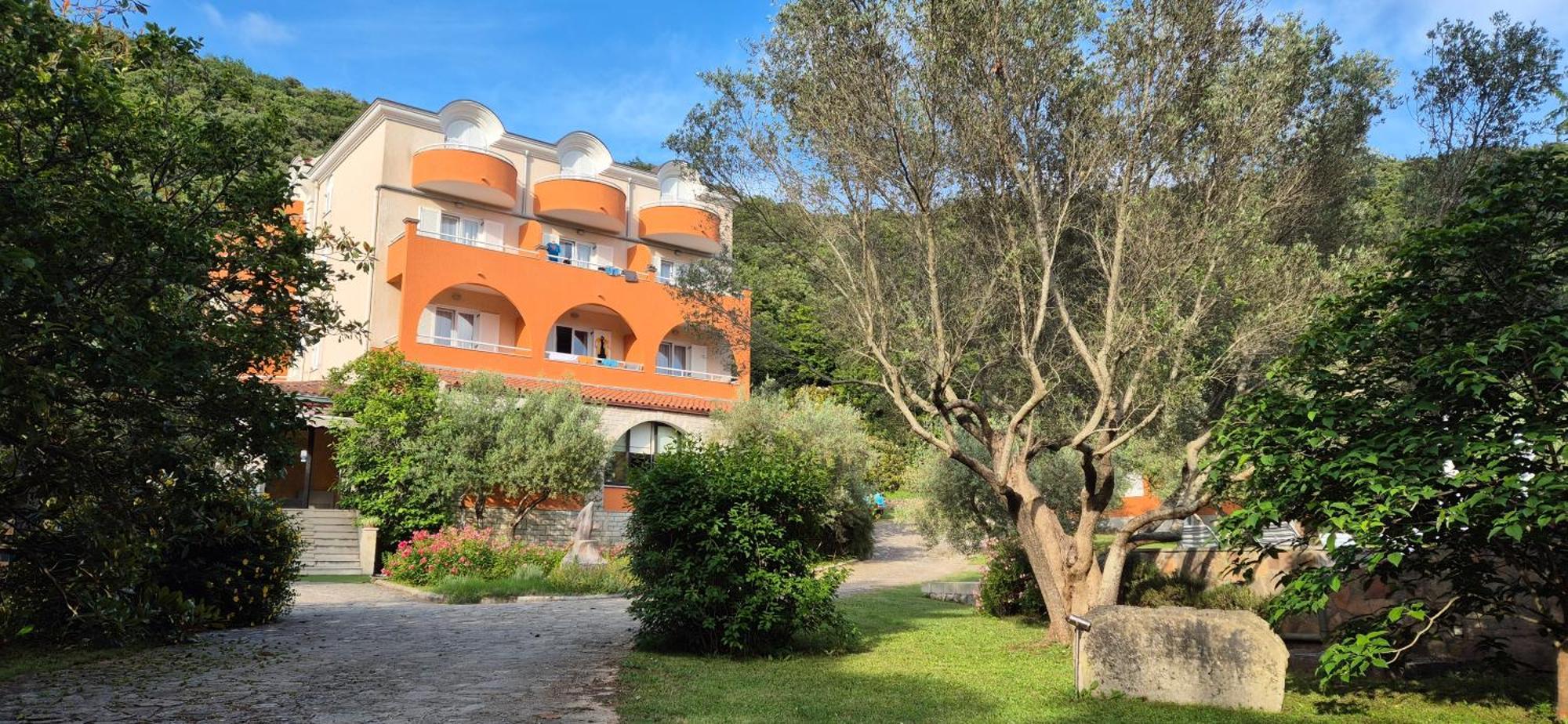 Hotel Carmen Krnica Zewnętrze zdjęcie